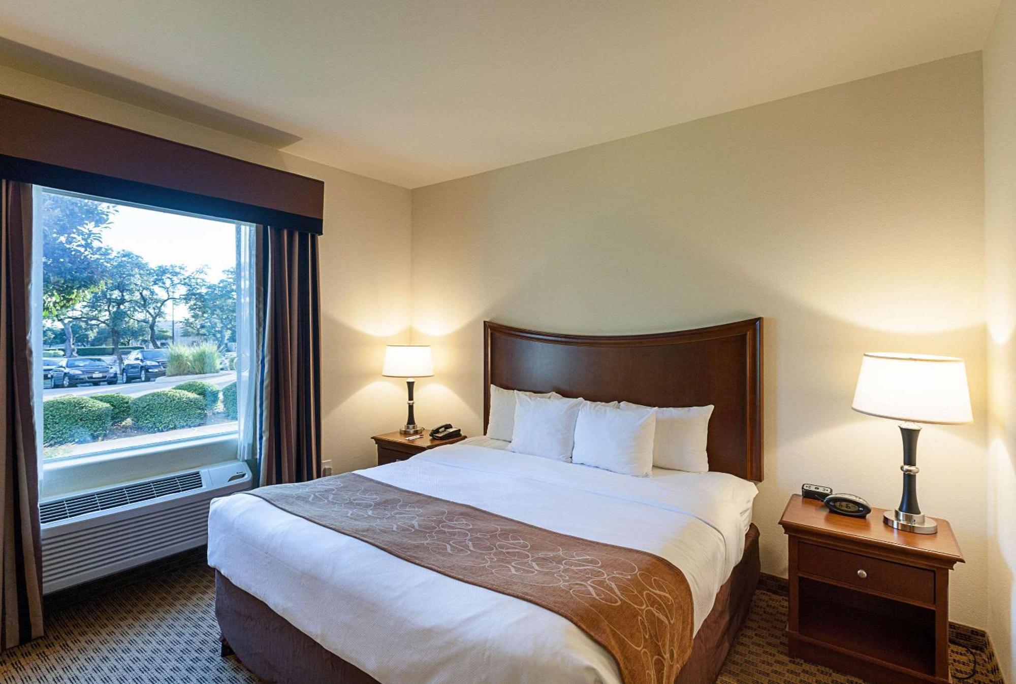 Comfort Suites San Antonio North - Stone Oak Buitenkant foto